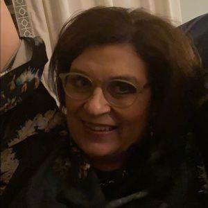 Meet your Posher, Beth